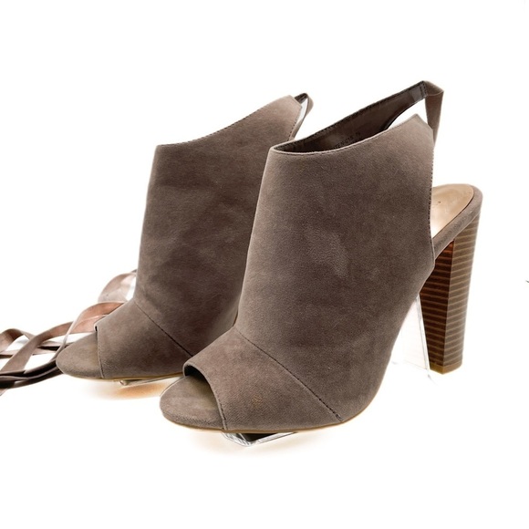 Bamboo Enlighten faux suede ankle boots / booties with wrap ties size 7.5 - Picture 3 of 10